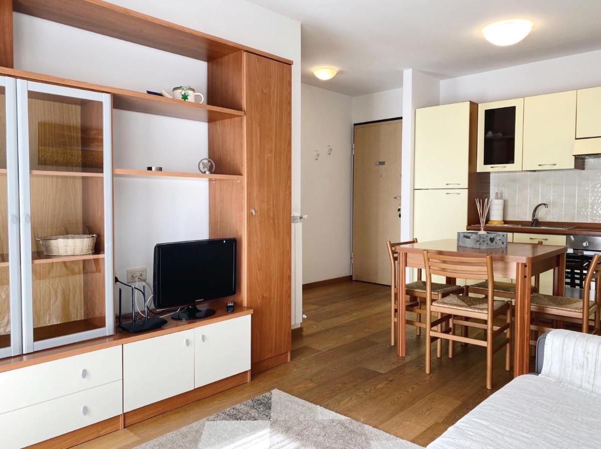 Eleonora 4A Appartement Temù Buitenkant foto